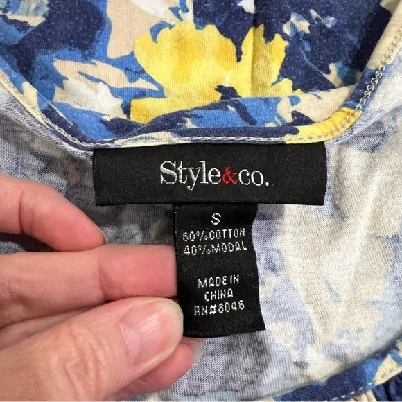 Style&Co Shirt Floral short sleeve top size Small - Picture 4 of 6